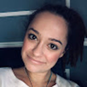 Meet your Posher, Lacey